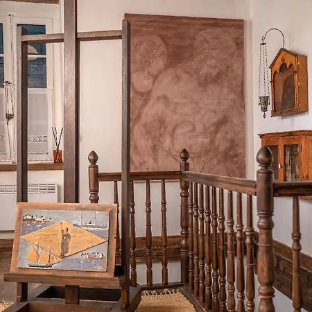 Villa The 1813 Painter's By Neuvel *