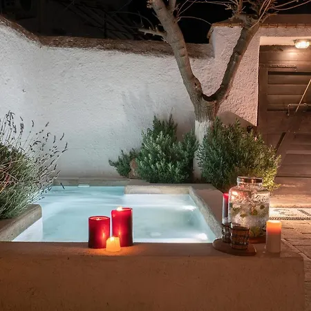 Villa The 1813 Painter's By Neuvel Galaxídhion