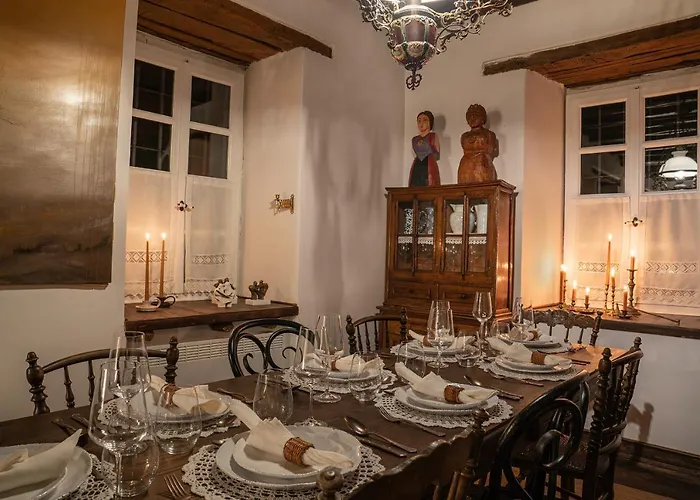 The 1813 Painter's By Neuvel *